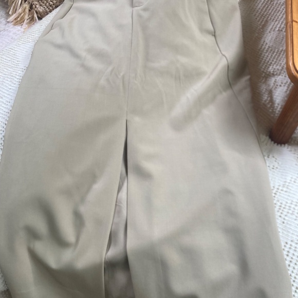 VASTO ITALIAN WOOL MIDI SKIRT Banana  Republic Size 0 - Picture 6 of 7